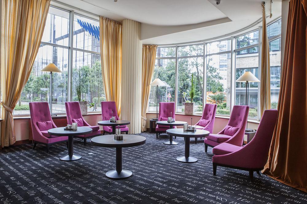 Hotel Savigny Frankfurt City Франкфурт на Майн Екстериор снимка
